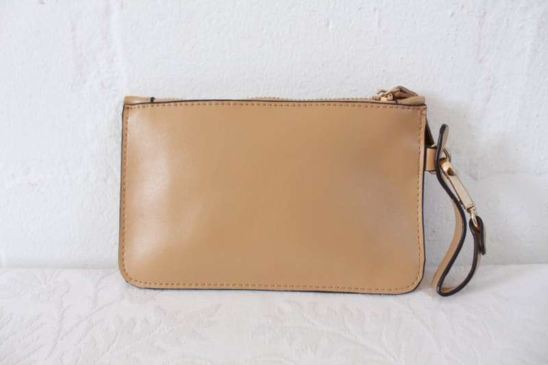 GENUINE LEATHER NUDE BEIGE PATENT ZIP PURSE WALLET