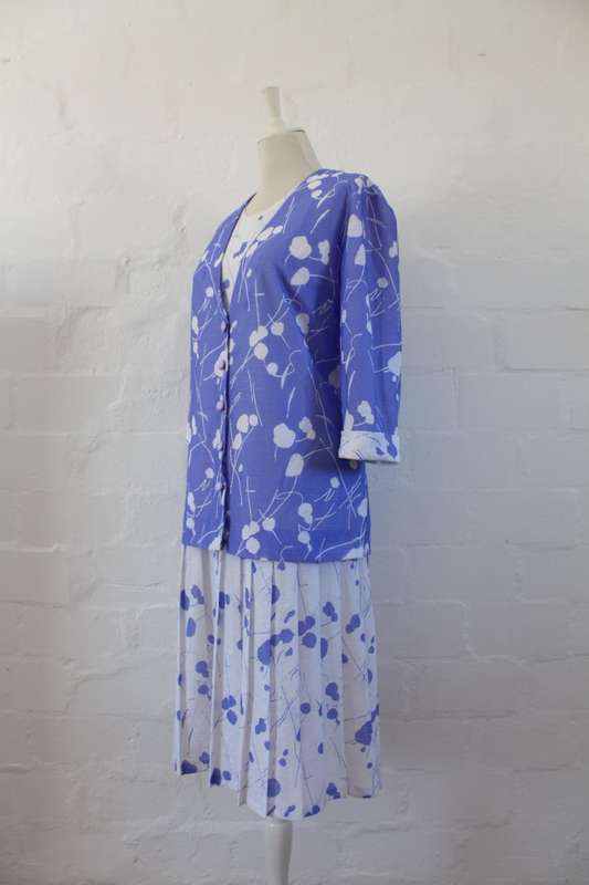 VINTAGE WHITE PURPLE PLEATED TWO PIECE DRESS TOP SET - SIZE 16