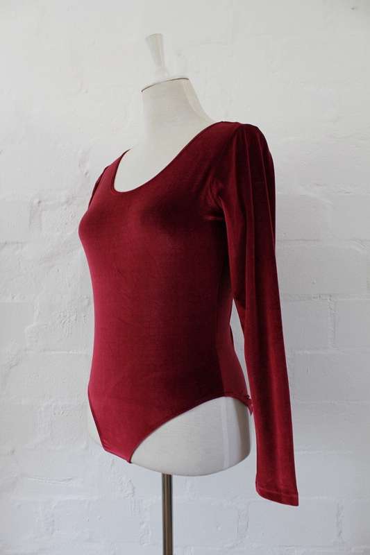 VINTAGE VELVET RED LONG SLEEVE BODYSUIT TOP - SIZE M