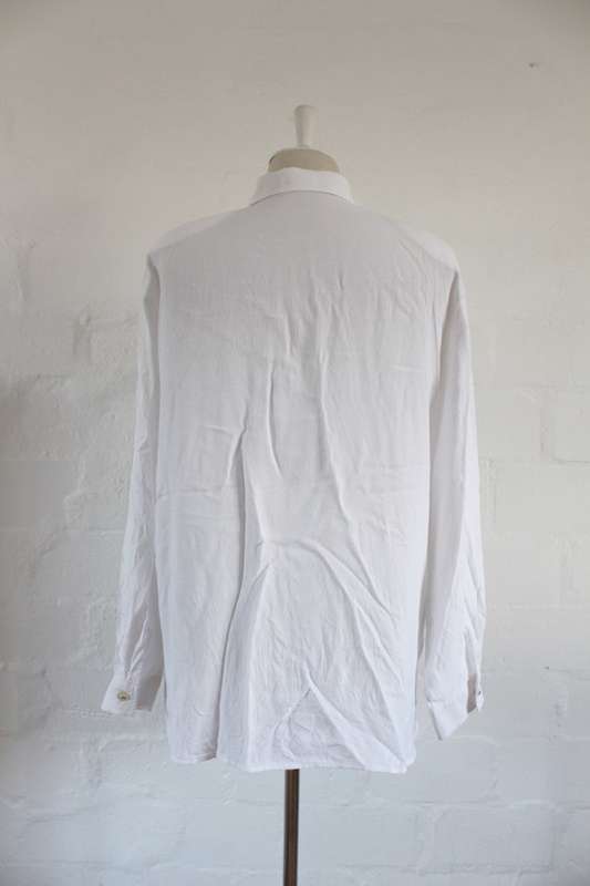 VINTAGE NEUMANN BERLIN DESIGNER WHITE LONG SLEEVE SHIRT TOP BLOUSE - SIZE 18