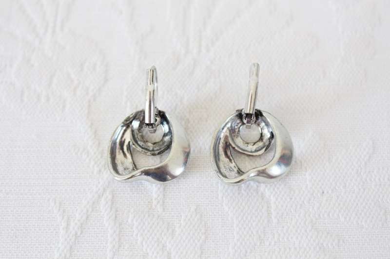 SILVER TONE DROP DANGLE PIERCED EARRINGS