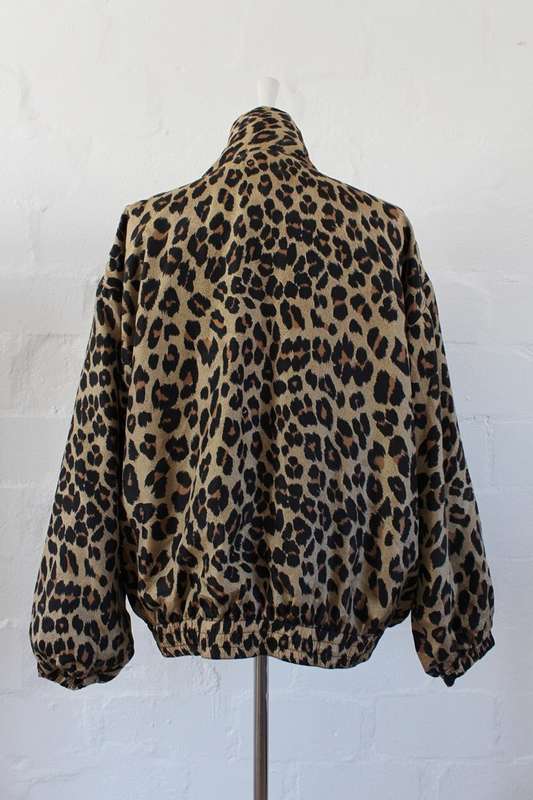 100% SILK LEOPARD PRINT BROWN VINTAGE BOMBER JACKET - SIZE L