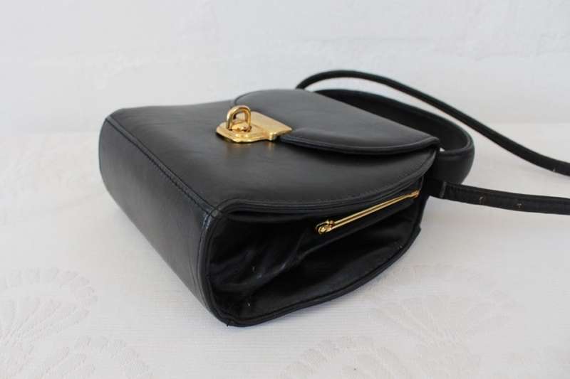 GENUINE LEATHER VINTAGE MINI BLACK SLING HANDBAG BAG