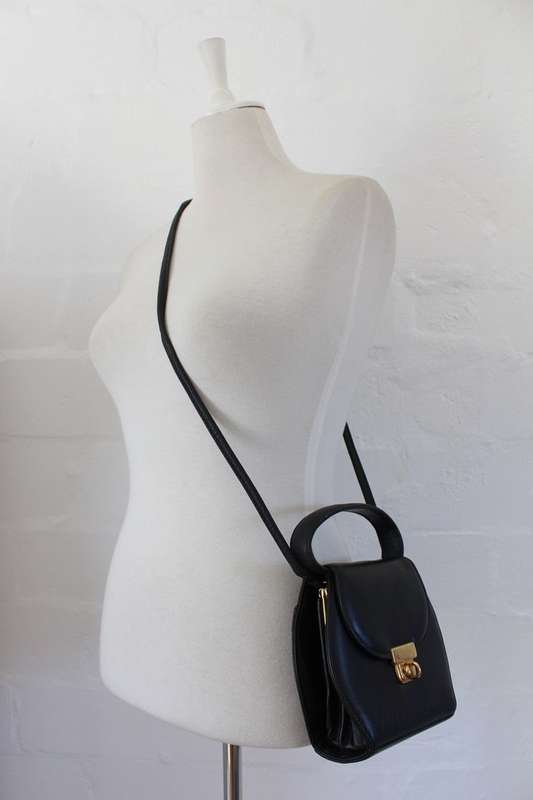 GENUINE LEATHER VINTAGE MINI BLACK SLING HANDBAG BAG