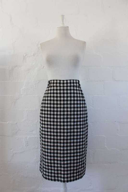 VINTAGE WOOL BLACK WHITE CHECK PLAID PRINT PENCIL SKIRT - SIZE 14