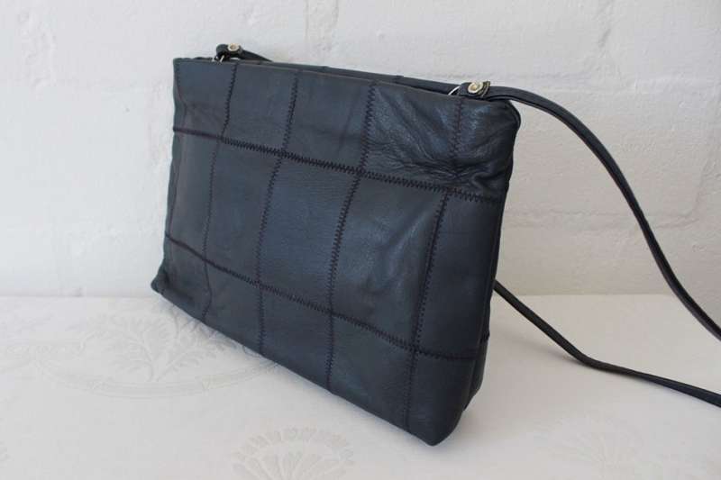 GENUINE LEATHER VINTAGE NAVY BLUE PATCH SLING BAG HANDBAG
