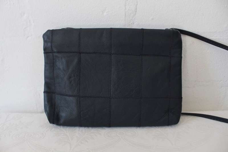 GENUINE LEATHER VINTAGE NAVY BLUE PATCH SLING BAG HANDBAG