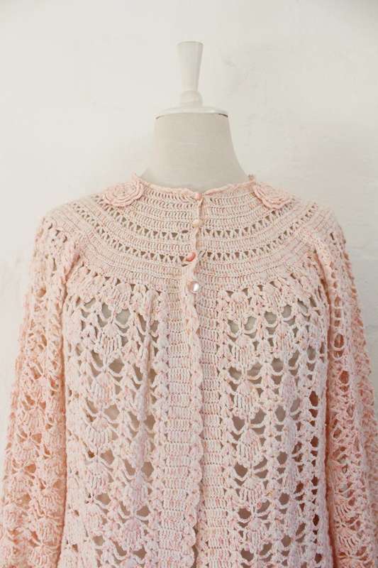 VINTAGE PINK CROCHET KNIT JERSEY CARDIGAN - SIZE XL