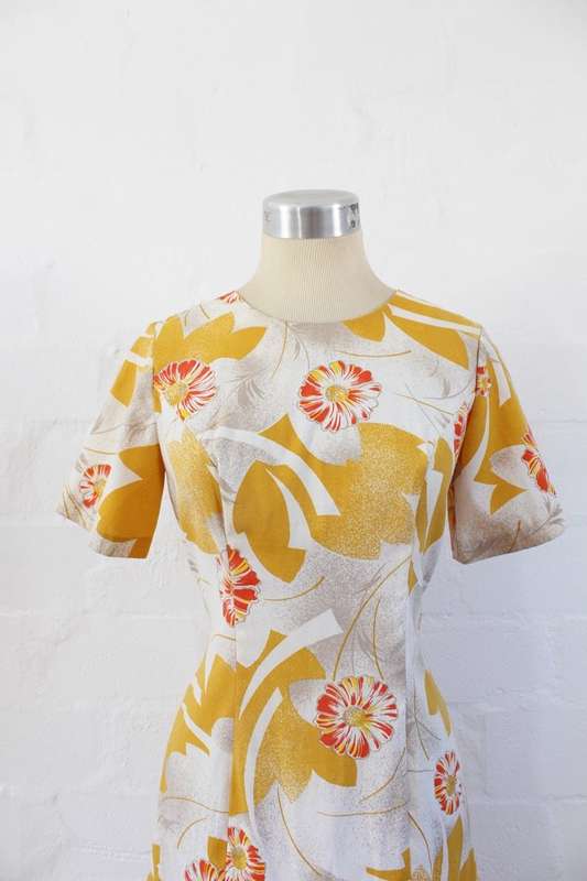 VINTAGE YELLOW WHITE FLORAL PRINT DROP WAIST DAY DRESS - SIZE 10