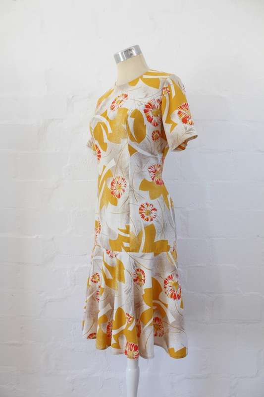 VINTAGE YELLOW WHITE FLORAL PRINT DROP WAIST DAY DRESS - SIZE 10