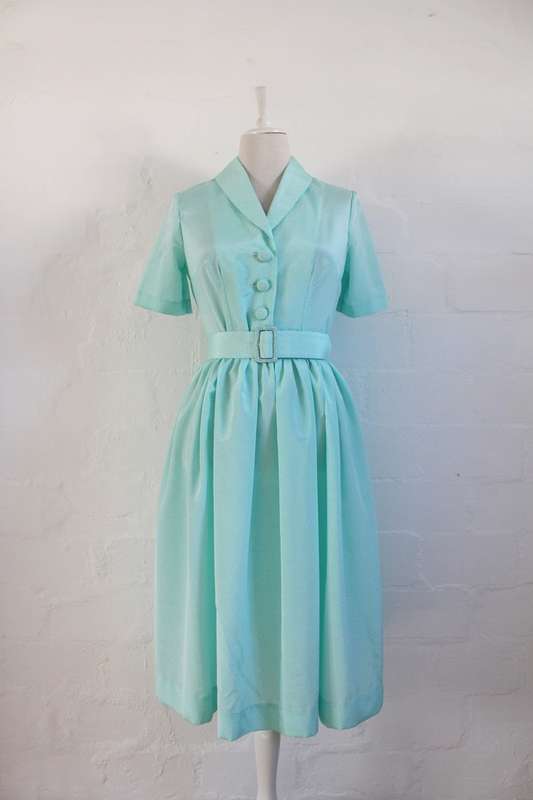 VINTAGE MINT GREEN POLKA DOT BELTED DAY DRESS - SIZE 8