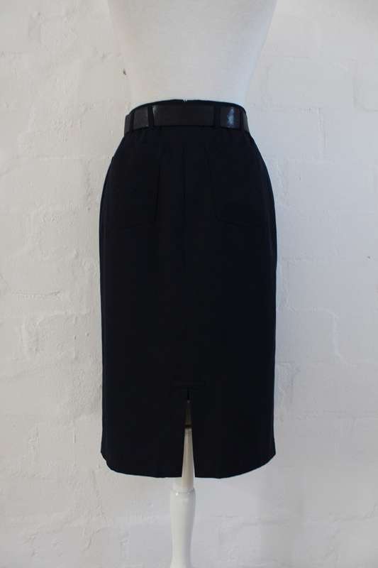VINTAGE ARA DESIGNER NAVY BELTED PENCIL SKIRT - SIZE 10