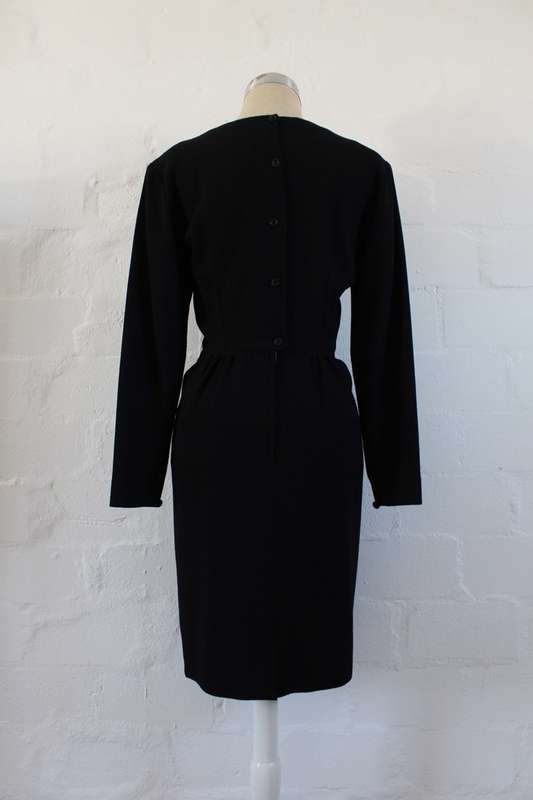 *GUY LAROCHE PARIS* DESIGNER VINTAGE BLACK COCKTAIL DRESS - SIZE 12