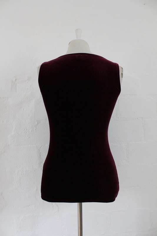 VINTAGE STYLE MAROON VELVET LACE SLEEVELESS TOP - SIZE 8