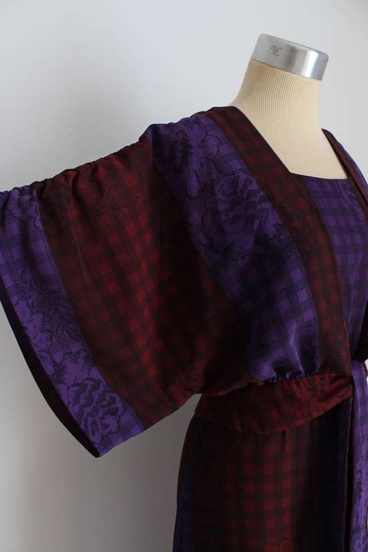 VINTAGE TWO PIECE PURPLE CHECK PRINT TOP DRESS SET - SIZE 10