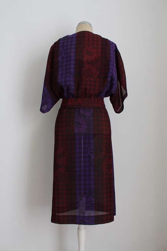 VINTAGE TWO PIECE PURPLE CHECK PRINT TOP DRESS SET - SIZE 10