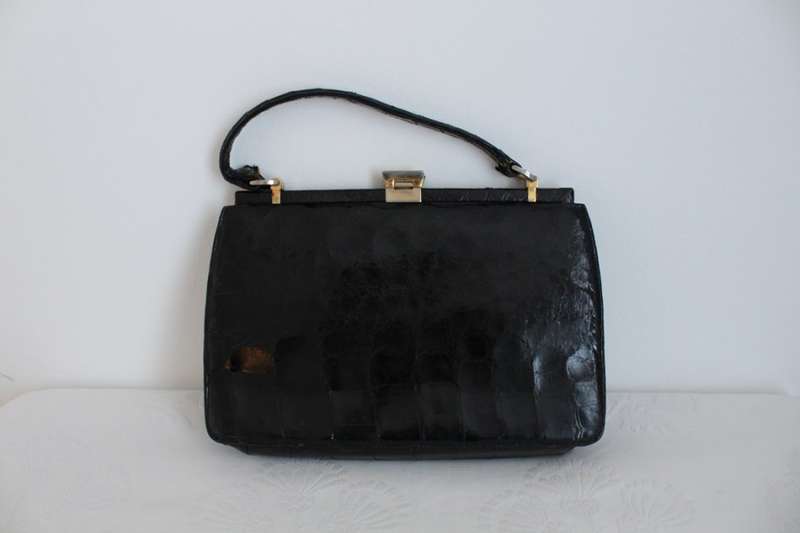 *GENUINE ALLIGATOR SKIN* VINTAGE BLACK HANDBAG BAG PURSE