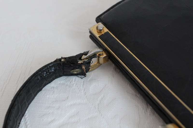 *GENUINE ALLIGATOR SKIN* VINTAGE BLACK HANDBAG BAG PURSE