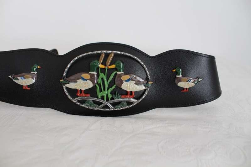 VINTAGE DUCK MOTIF GENUINE LEATHER BLACK WAIST BELT