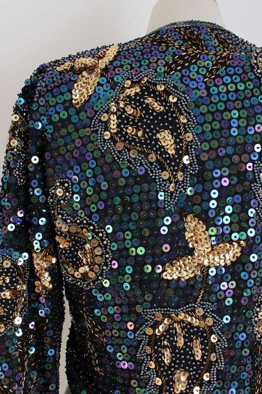 100% SILK VINTAGE SEQUINED BEADED CROPPED JACKET TOP - SIZE M