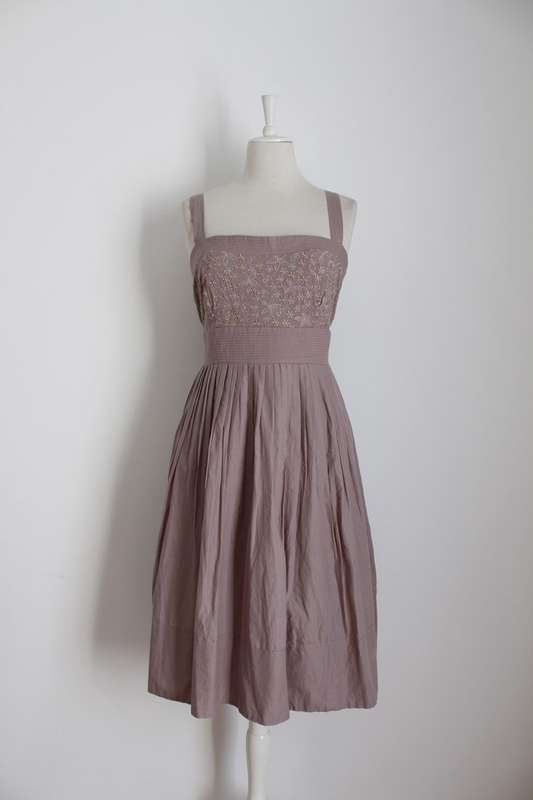 BEIGE COTTON FLORAL EMBROIDERED PLEATED SUMMER DRESS - SIZE 18