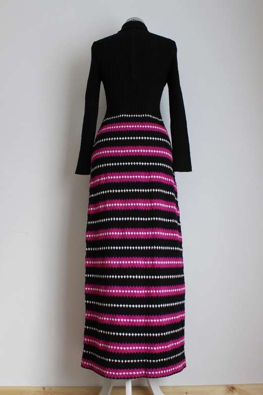 VINTAGE KNITTED BLACK PINK POLO NECK MAXI JERSEY DRESS - SIZE 12