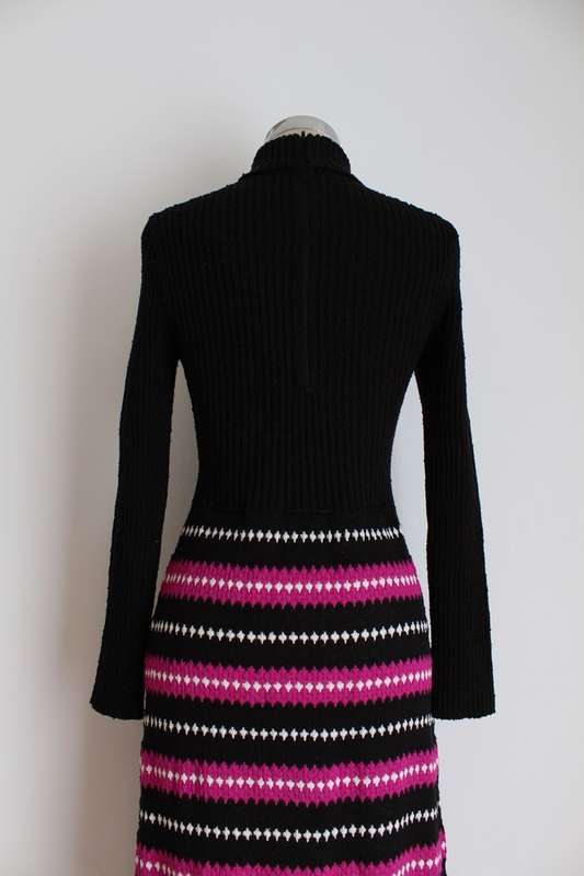 VINTAGE KNITTED BLACK PINK POLO NECK MAXI JERSEY DRESS - SIZE 12