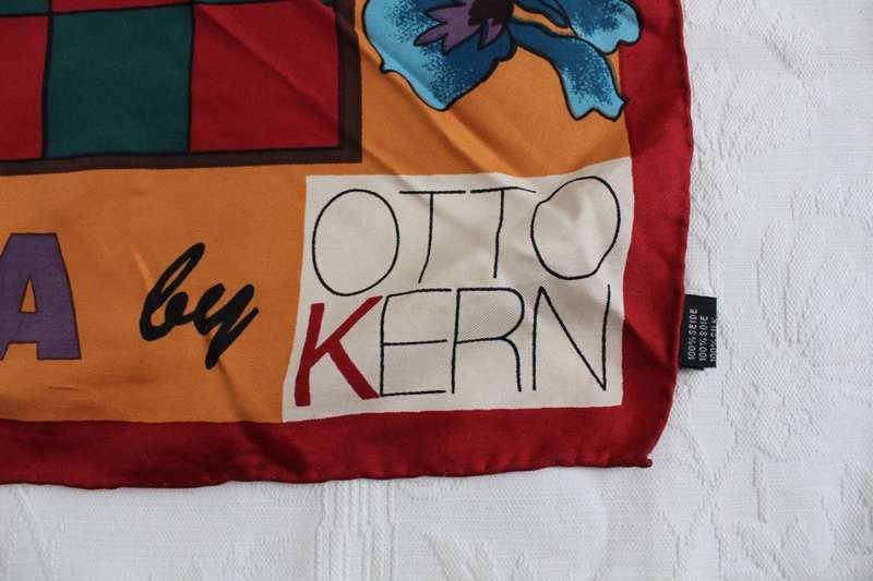 *NOA NOA BY OTTO KERN* DESIGNER VINTAGE 100% SILK SCARF