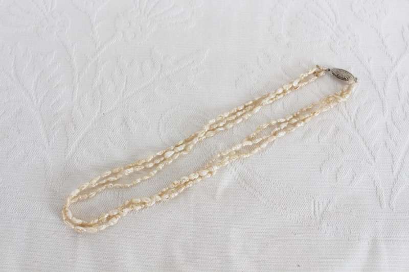 VINTAGE FRESHWATER PEARL SILVER CHOKER NECKLACE