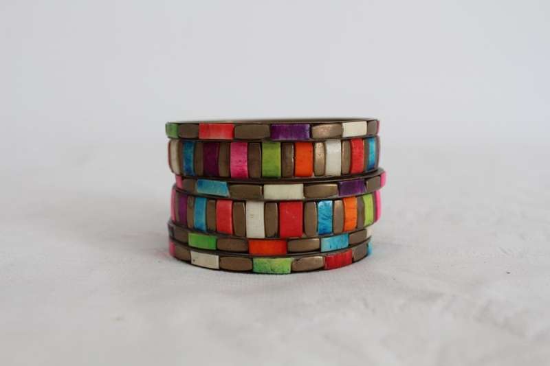 VINTAGE MULTICOLORED BONE INLAY BRASS INDIAN BANGLES BRACELETS