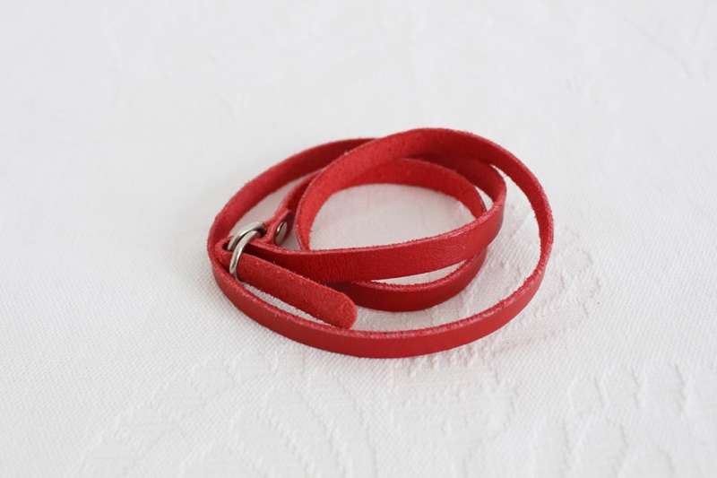 "BE-YOU-TIFUL" TEXT GENUINE LEATHER RED WRAP AROUND BRACELET