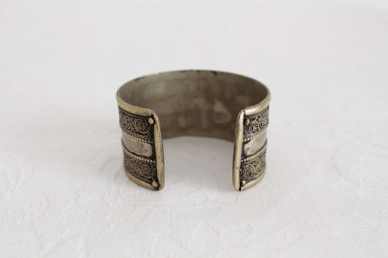 VINTAGE FILIGREE SILVER CUFF BRACELET BANGLE