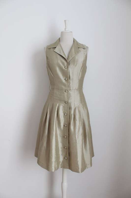 *JESSICA HOWARD* SILK VINTAGE BUTTON DOWN COCKTAIL DRESS - SIZE 12