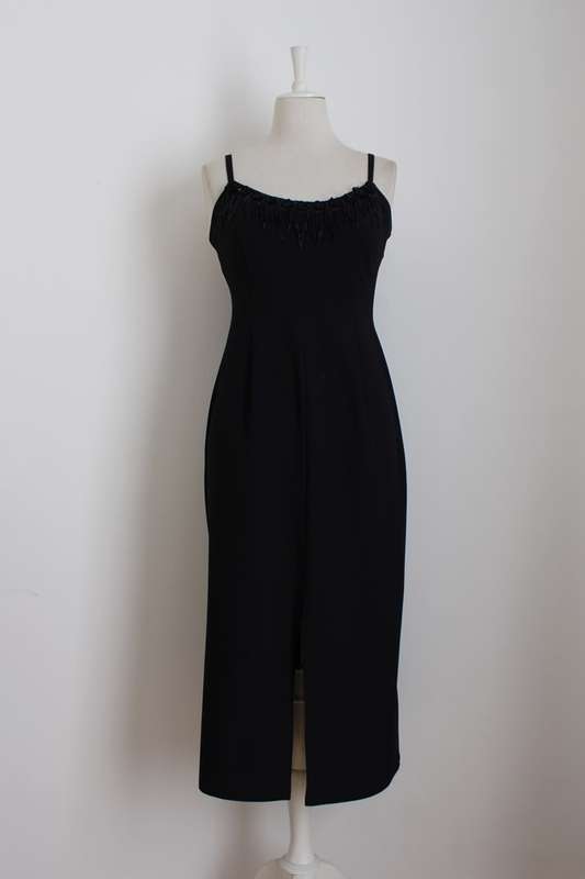 VINTAGE BEADED NECKLINE BLACK COCKTAIL EVENING DRESS - SIZE 10