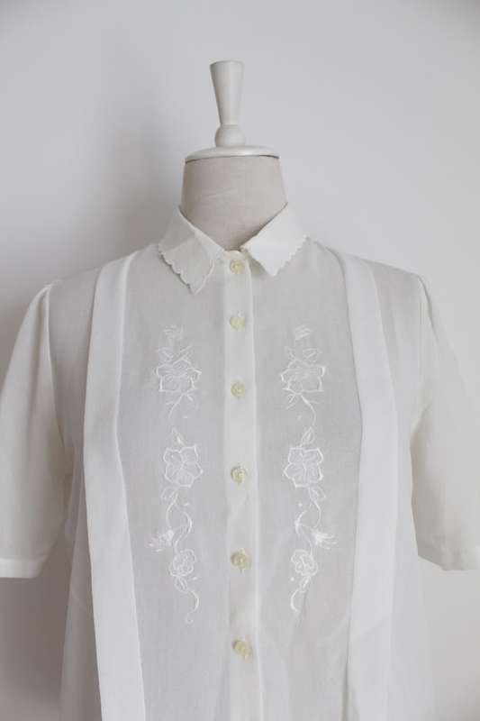 VINTAGE EMBROIDERED FLORAL PLEATED BLOUSE SHIRT TOP - SIZE 12