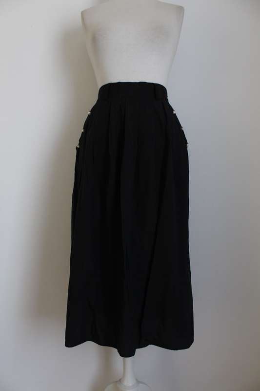 VINTAGE BLACK PLEATED HIGH WAIST SKIRT - SIZE 14