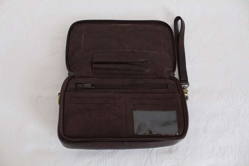 *BUSBY* GENUINE LEATHER BROWN UNISEX CLUTCH BAG PURSE WALLET