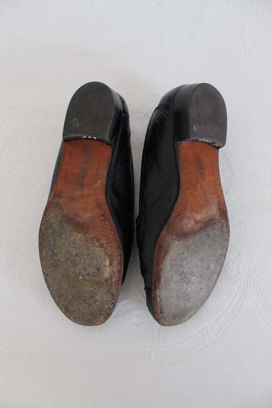 *GENUINE OSTRICH SKIN* VINTAGE BLACK LEATHER LOAFERS SHOES - SIZE 3