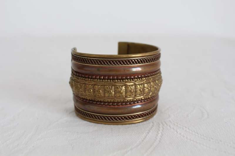 VINTAGE BRASS COPPER EMBOSSED CHUNKY CUFF BANGLE BRACELET