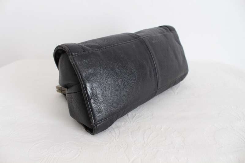 VINTAGE GENUINE LEATHER BLACK DOCTORS STYLE BAG HANDBAG