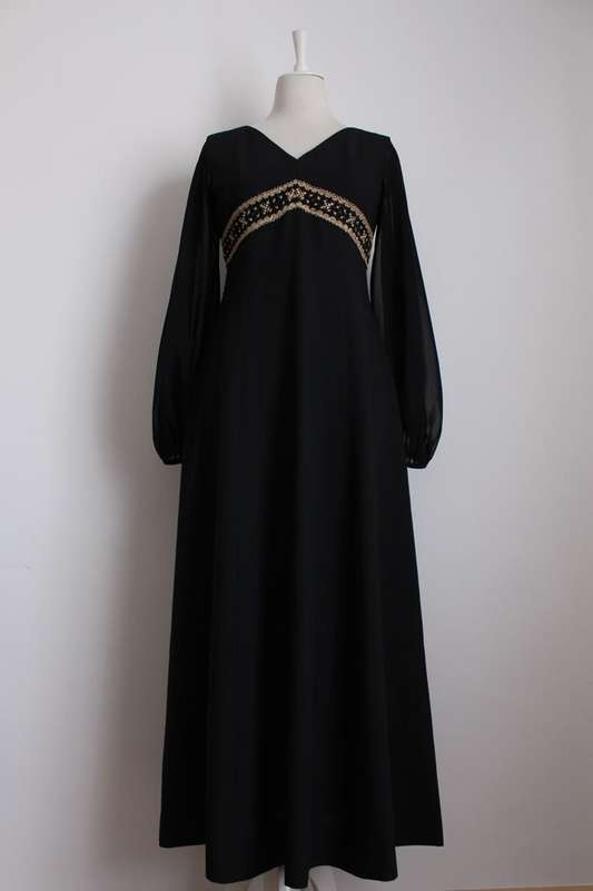 VINTAGE GOLD BLACK CAFTAN STYLE EVENING FORMAL DRESS - SIZE 10