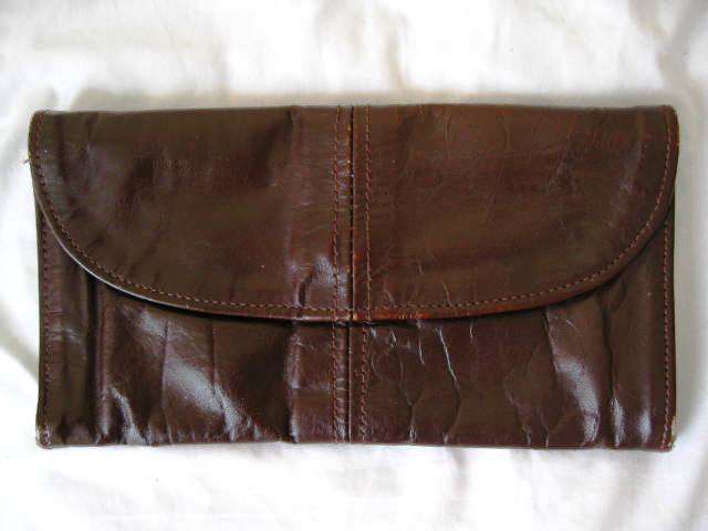 **HALF-PRICE CLEARANCE SALE!** VINTAGE GENUINE LEATHER BROWN CLUTCH PURSE BAG