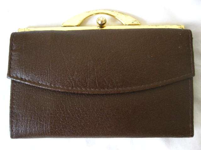 ***CLEARANCE SALE*** BUSBY BRAND GENUINE LEATHER BROWN LADIES WALLET/ PURSE