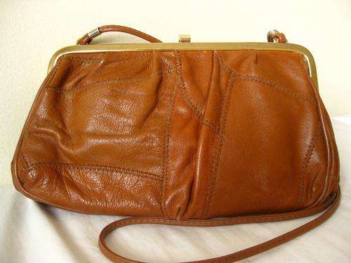 VINTAGE GENUINE LEATHER TAN PATCH SMALL HANDBAG PURSE WITH GOLD HANDLE