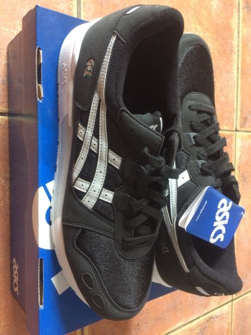 Asics Mens Gel Lyte Sneakers Black UK 10