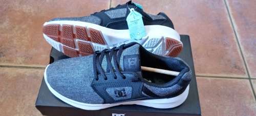 DC Men`s Skyline Sneakers Black and Heather Grey UK 6