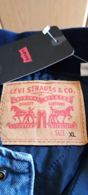 Levi`s Men`s Chestnut Varsity Jacket Blue Xtra Large