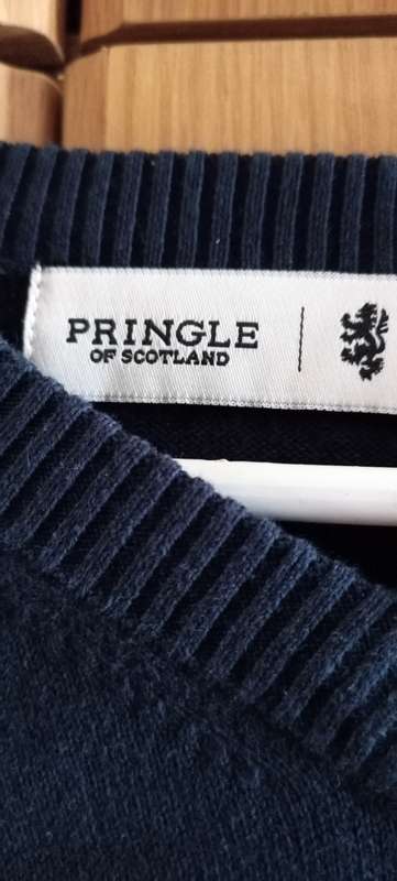 Pringle of Scotland Men`s Navy Core Vneck Knitwear Top Large