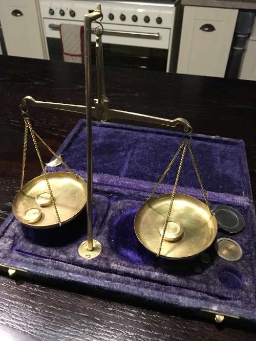 Old Brass Pocket Scale