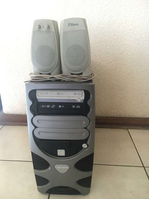 Desktop PC running Ubuntu for sale | R 799